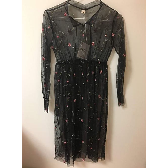 Đầm công chúa thêu hoa nhí phong cách Hàn Quốc