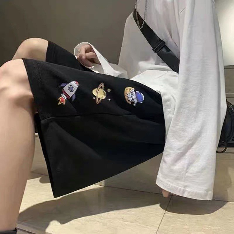 Quần short thun nam nữ sọc hoạt hình chibi, Quần Đùi Unisex mặc ở nhà hay đi chơi đều được cho các bạn trẻ nhà Zenone