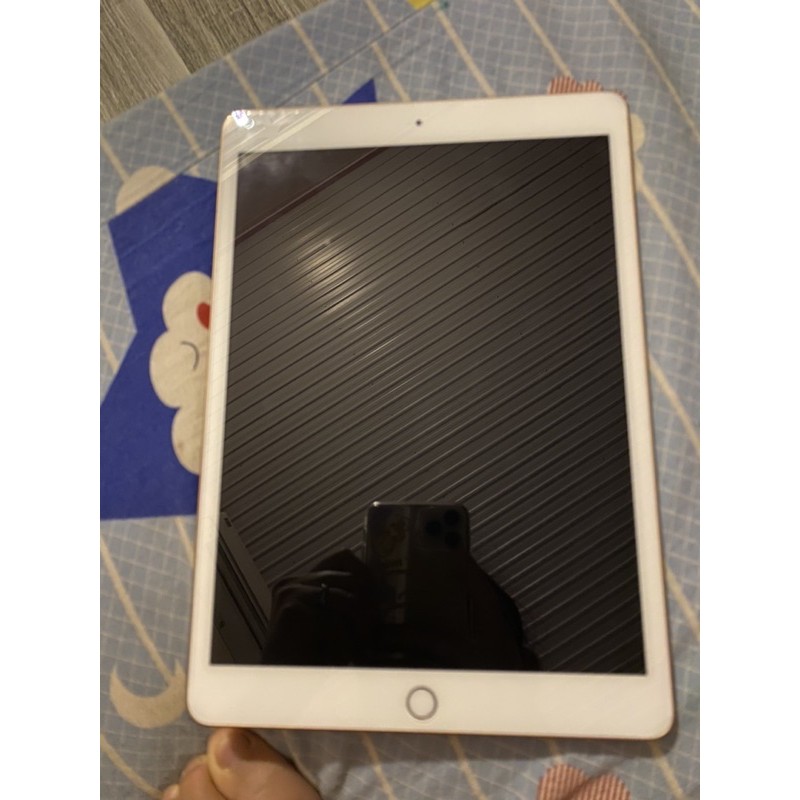 ipad gen 8 2020 99% mình mua máy mới đập hộp ngày 2-5-2020