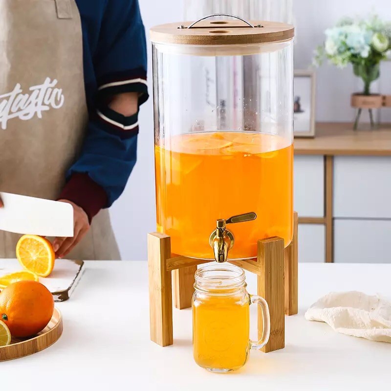 Bình đựng nước thuỷ tinh có vòi rót