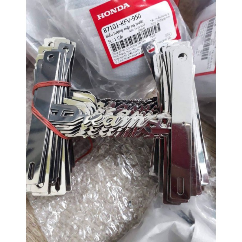 Chữ Dream inox bọc cao su tay xách xe dream
