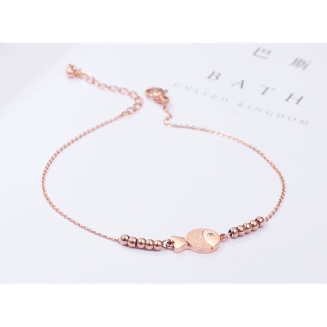 Lắc chân titan nữ cá LCZ124