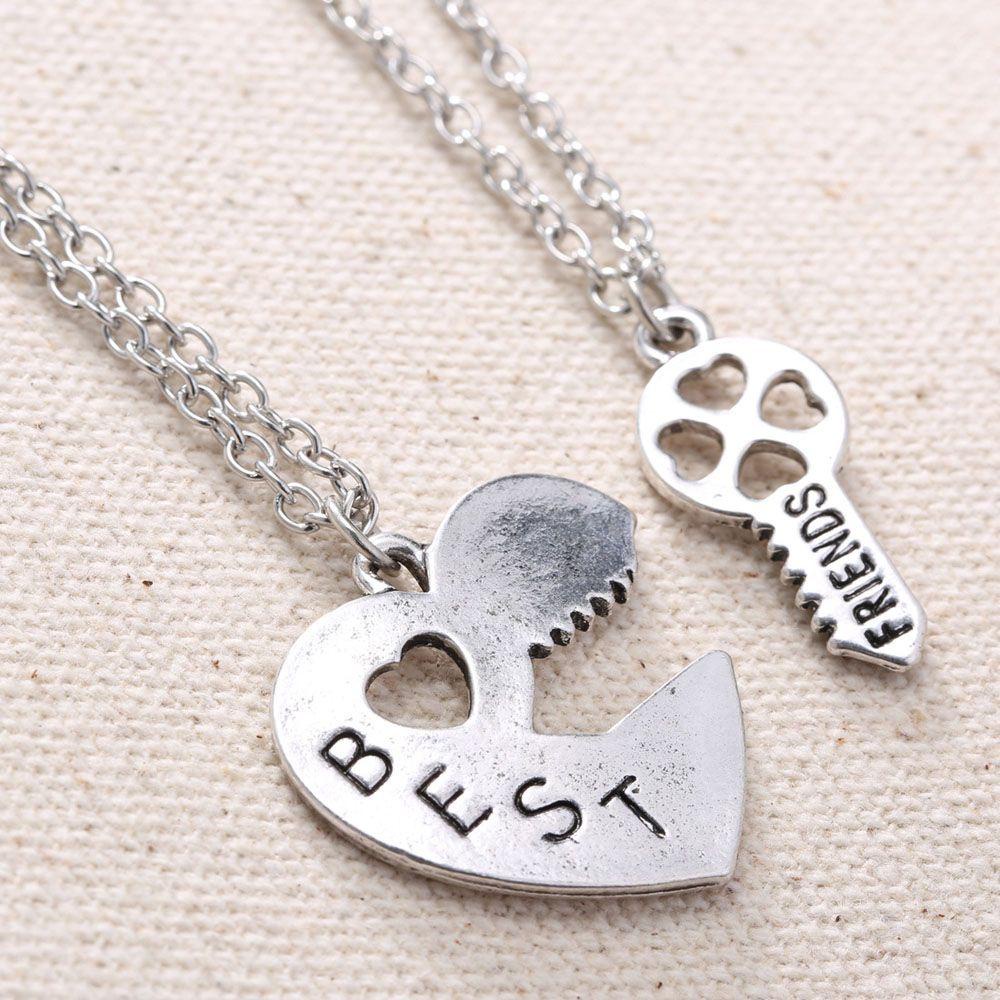 Dây Chuyền Mặt Trái Tim Khắc Chữ Best Friend Thời Trang