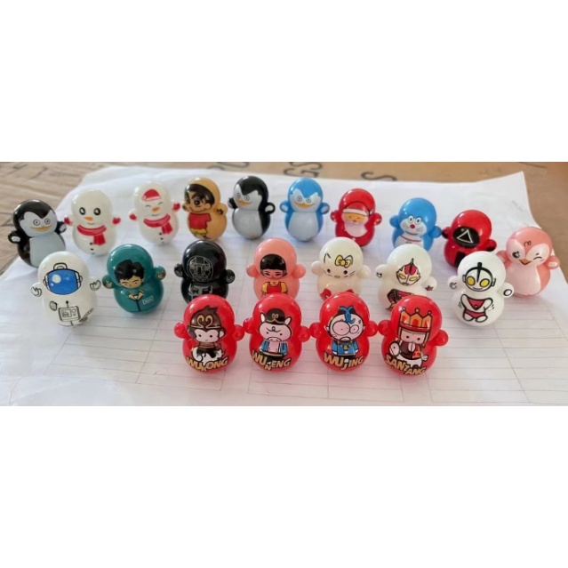 Đồ chơi lật đật mini squid game, lật đật doraemon dễ thương cho bé