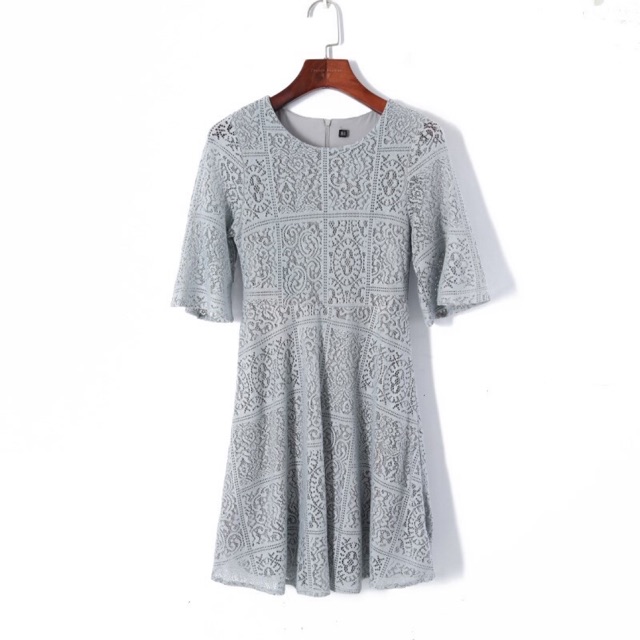 Đầm ren ghi Zara