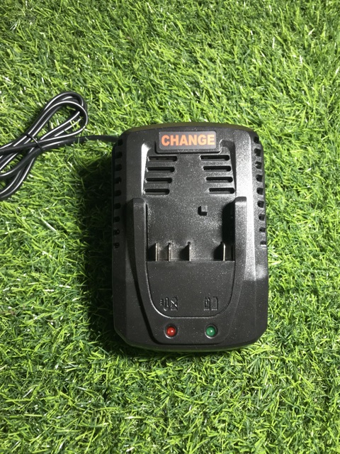Sạc Bosch chuyên dụng cho pin 14v - 18v