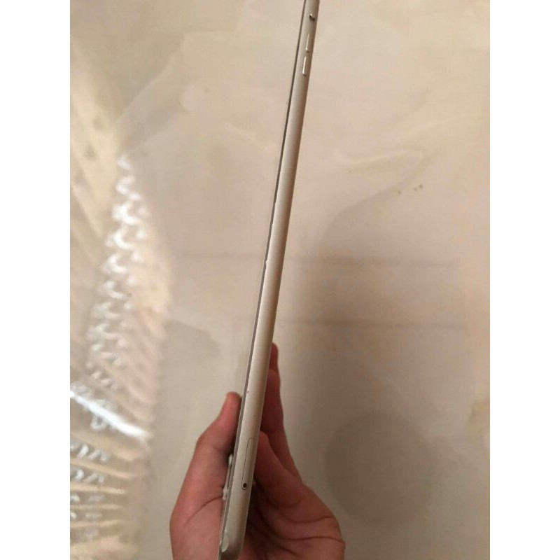 Apple Ipad Air 1 bản 4G + wifi 16gb màu bạc | BigBuy360 - bigbuy360.vn