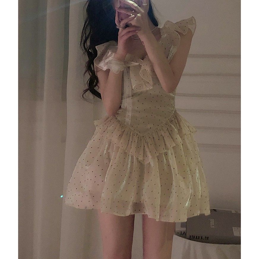 ☁Ps Đầm Xếp Tầng Ôm Eo Họa Tiết Nhịp Tim Màu Dạ Quang