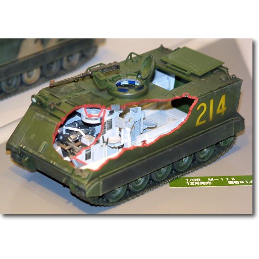 Mô hình quân sự xe bọc thép Mỹ 1/35 SCALE M113 U.S. ARMOURED PERSONNEL CARRIER 35040 - GDC