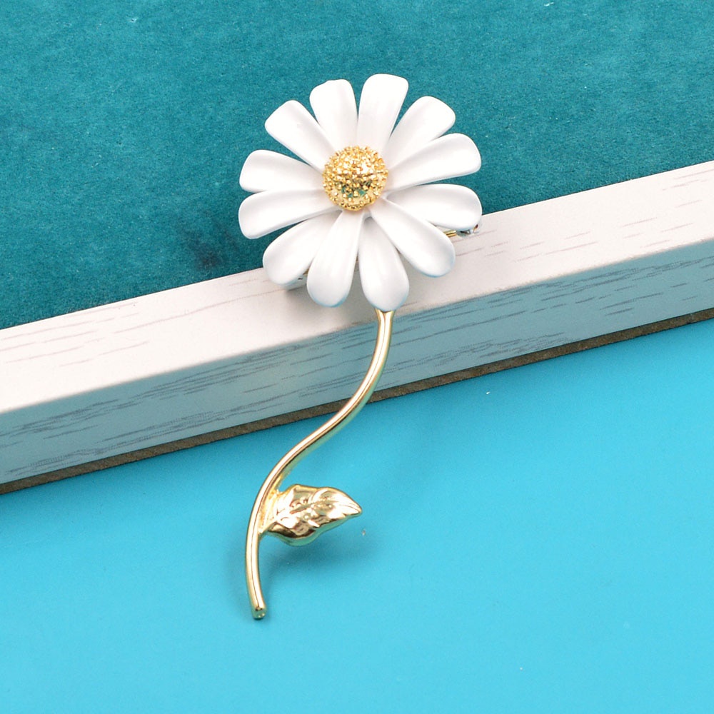 Ghim Cài Áo Hình Hoa Cúc Màu Trắng Tráng Men Chất Lượng Cao Thời Trang Cho Nam Và Nữ