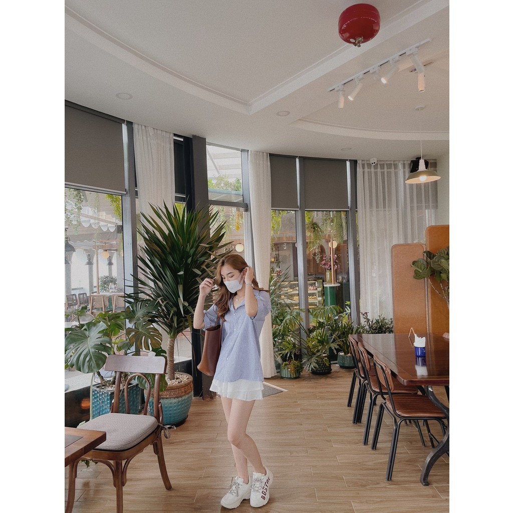 Áo sơ mi kẻ cộc tay thêu hình A1820 SUSTORE