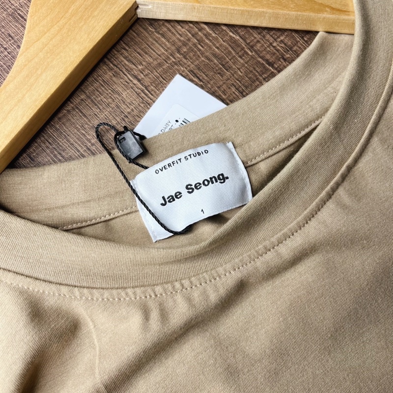 Áo Thun Tay Dài - Thương Hiệu JaeSeong - Hoạ Tiết Bông Hoa Cúc Hoạ Mi - DAISY LONGSLEEVE