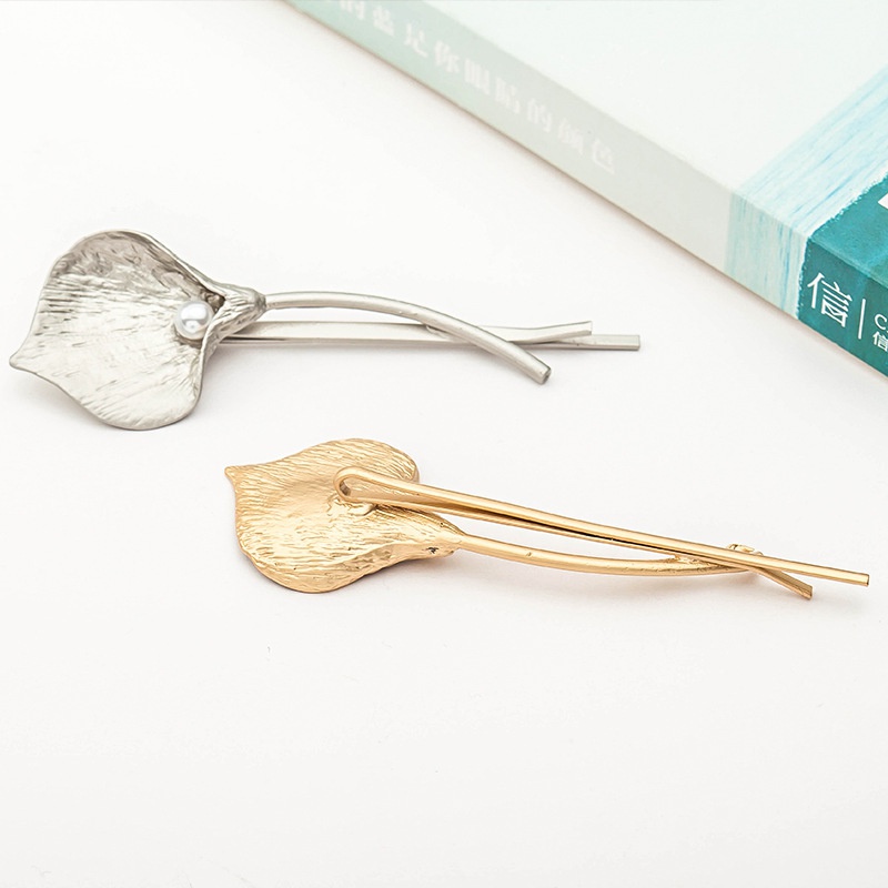 Kẹp tóc kim loại đính ngọc trai giả xinh xắn cho nữ