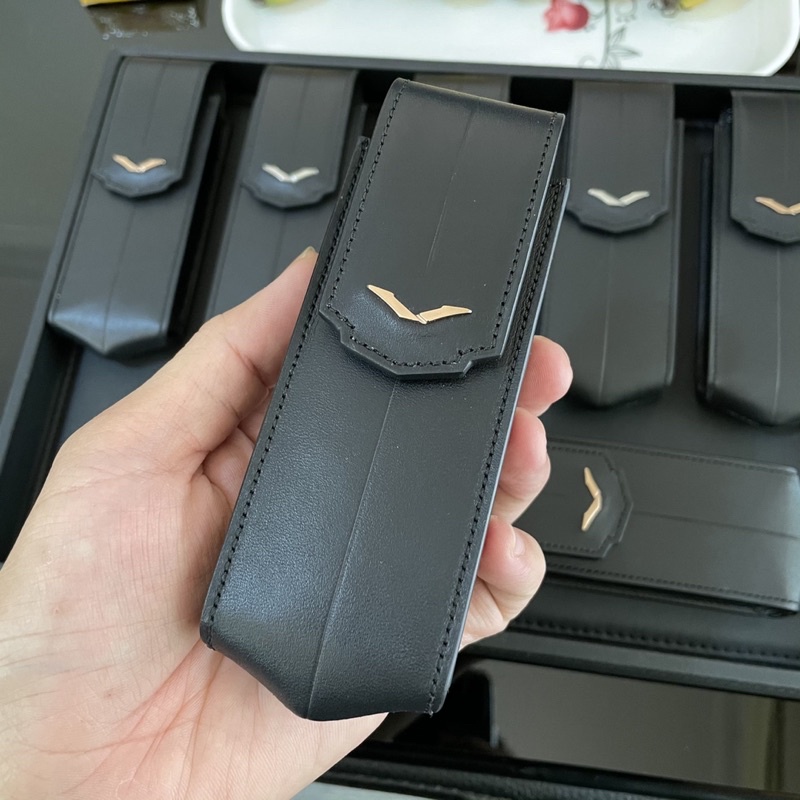 Bao da bê nắp gập vertu Signature S