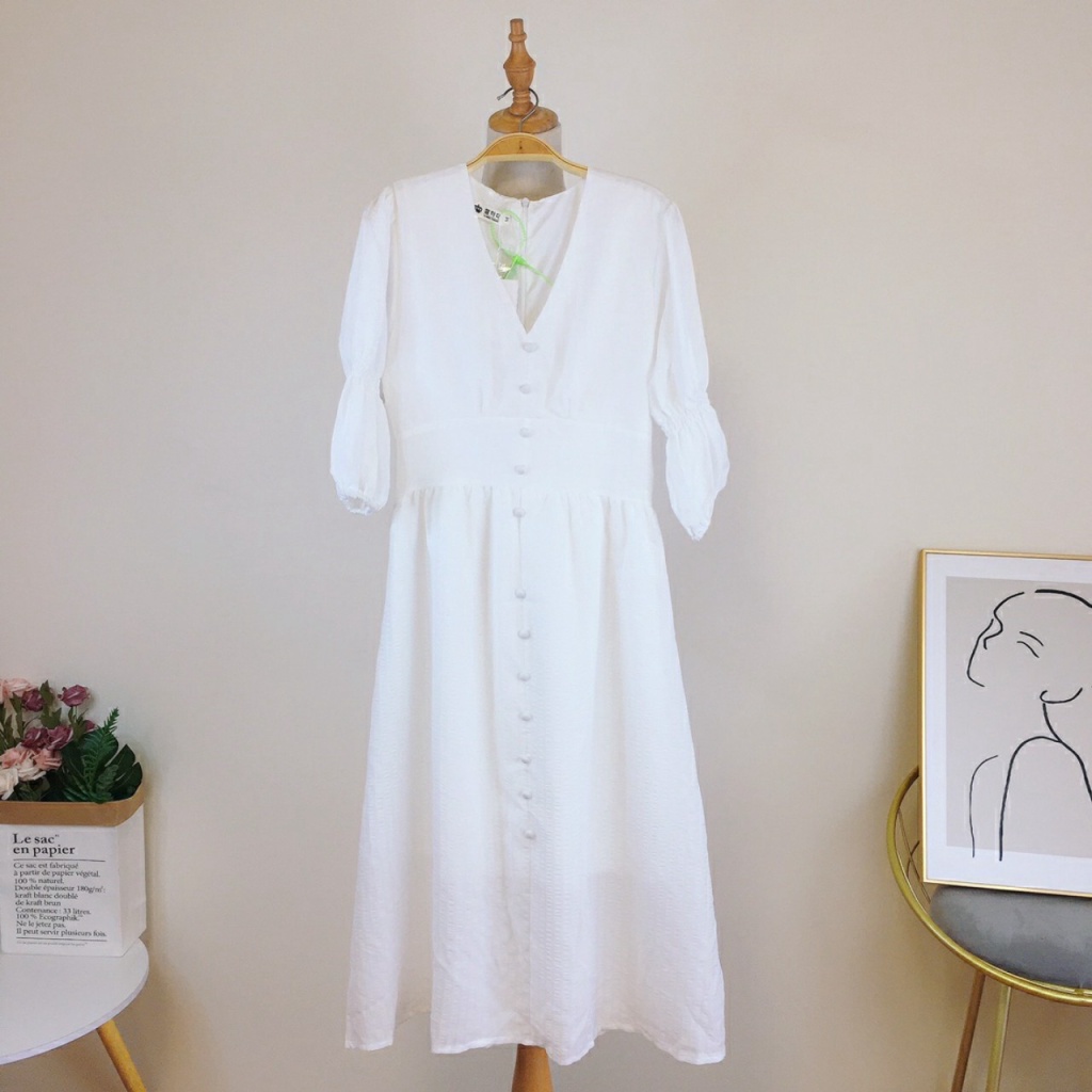 Váy Đầm Trắng Cổ V Bo Tay Cực Xinh Mẫu Mới