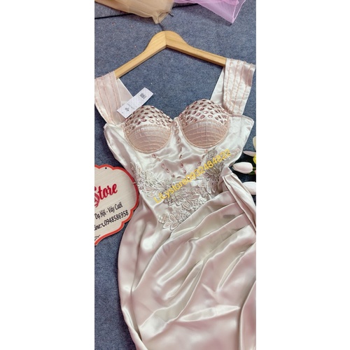 VÁY BODY DỰ TIỆC KẾT CƯỜM FULL MÀU FULL SIZE S/M/L/Xl  (ẢNH VÀ VIDEO DO CHỦ SHOP TỰ QUAY 10000%)