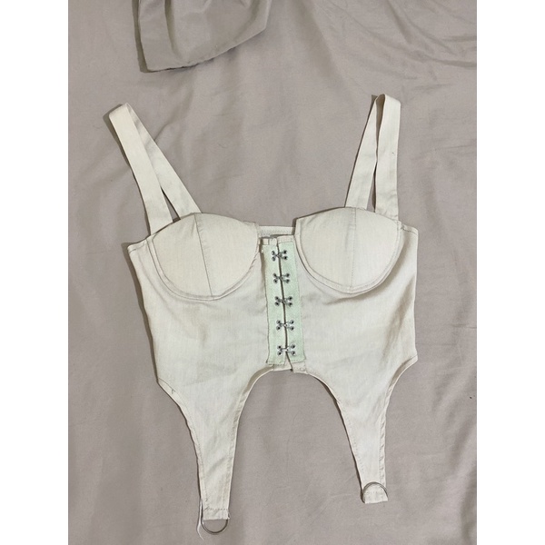 Áo Hai Dây Khoá Móc