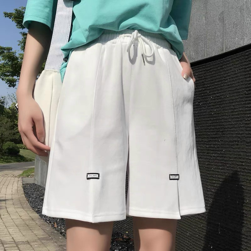 Quần Đùi Unisex ZenOne, quần short nữ xẻ logo ống rộng chất liệu cotton dày dặn lên form đẹp phong cách ulzzang