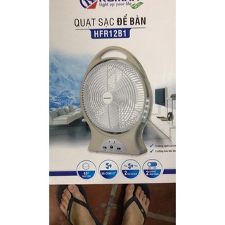 Quạt sạc tích điện Roman HFR12B1