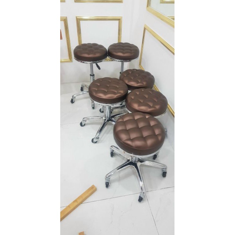 Ghế xoay spa chân nhện cao cấp (hết màu đen) ( không vòng sắt) | BigBuy360 - bigbuy360.vn