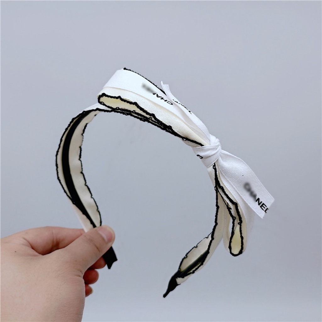 Bờm cài tóc vải lụa satin lémi thắt nơ viền ren 2 màu đen và trắng thời trang Hàn Quốc