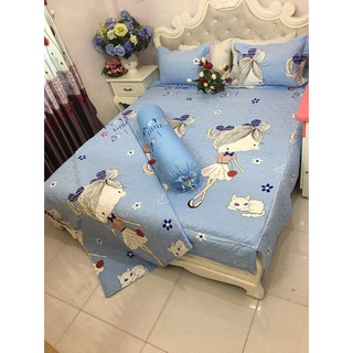 Trần phủ cô gái đeo túi