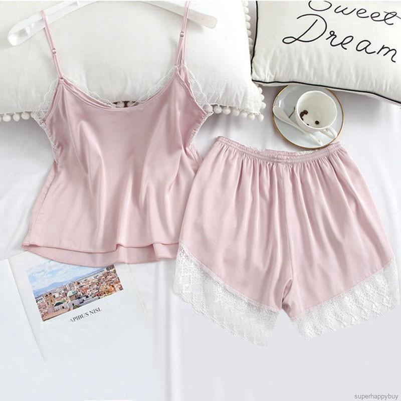 Bộ đồ ngủ 2 dây + quần short bằng lụa satin dành cho nữ
