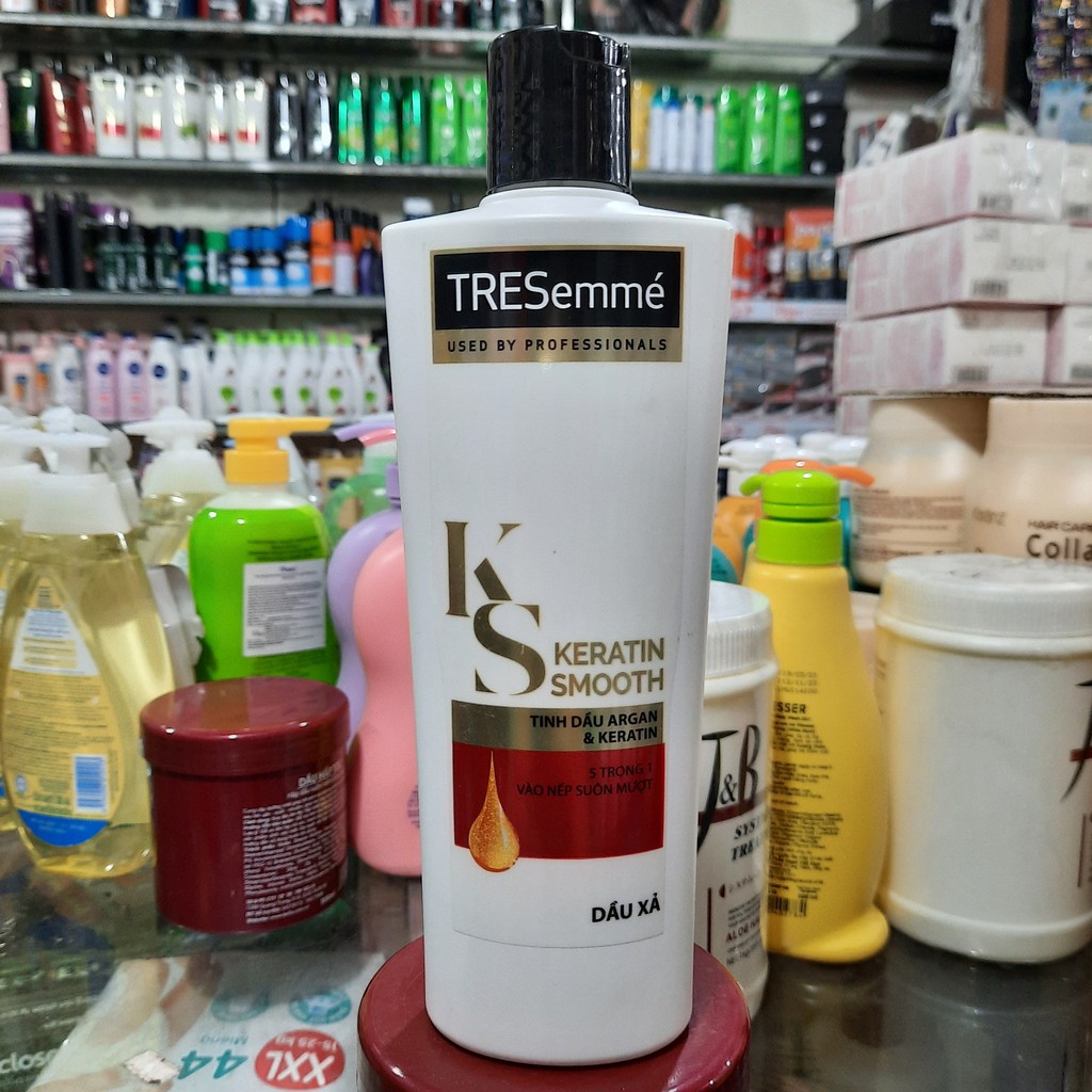 Dầu Xả Tresemmé Keratin Smooth Tinh Dầu Argan Và Keratin Vào Nếp Suôn Mượt 340g