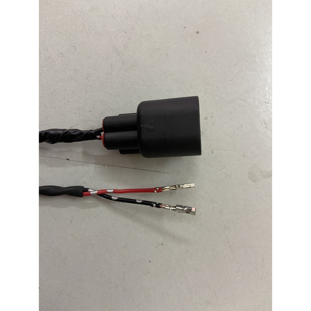 Dây Jack nối loa trung tâm Ford Ranger - Ford Raptor