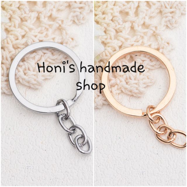Móc khóa màu bạc vàng