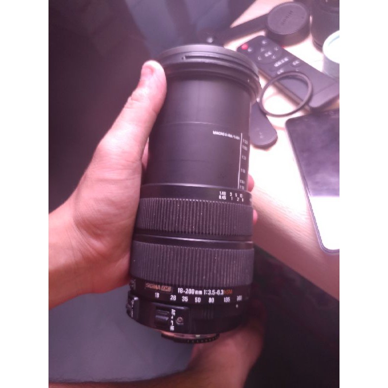 lens sigma 18 200 đa dụng cho nikon