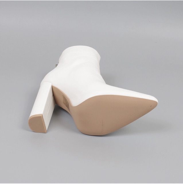 Boots trắng cổ ngắn . Hàng xuất UK | BigBuy360 - bigbuy360.vn