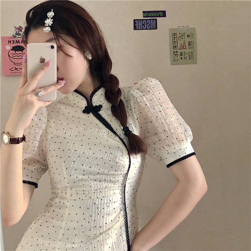 Đầm nữ dáng ôm chấm bi tay ngắn cổ tàu Emilyshop