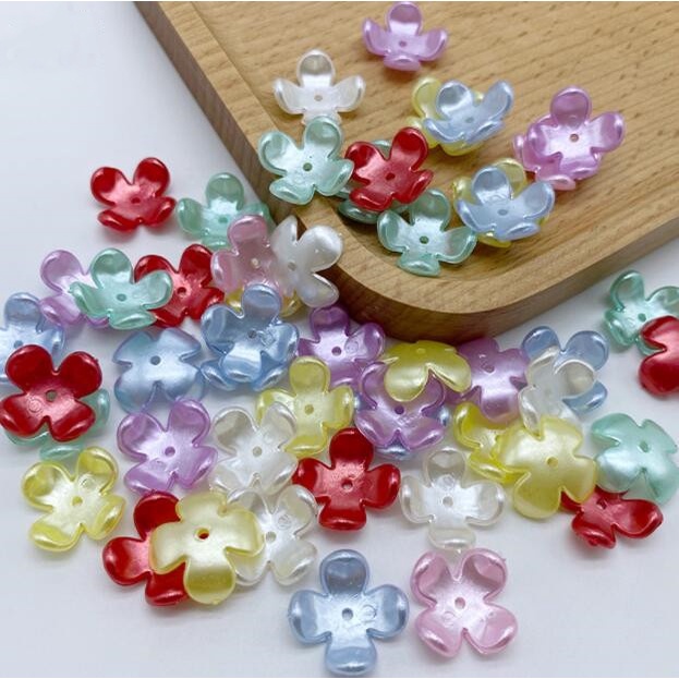 Bộ 50 Hạt Ngọc Trai Giả Hình Hoa Bằng acrylic Dùng Làm Vòng Tay / Vòng cổ / Trang Sức Thủ Công y1715