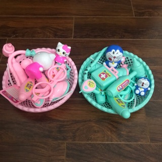 [hàng mới về chưa kịp chụp hình] Rỗ đồ chơi bác sĩ Doreamon vad hello Kitty 