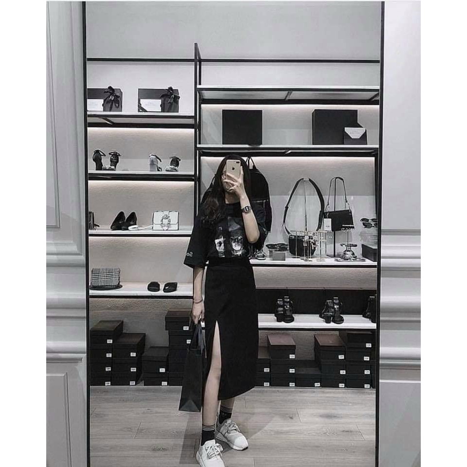 Chân váy dài midi xẻ tà đen | BigBuy360 - bigbuy360.vn