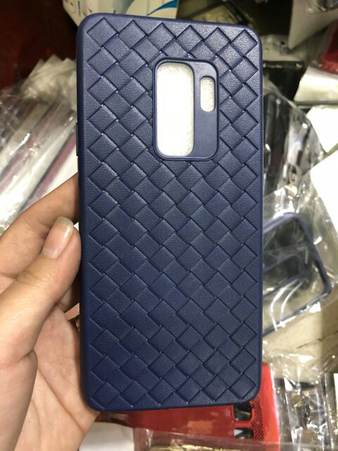 Ốp Samsung S9 Plus dẻo kiểu đan giả da