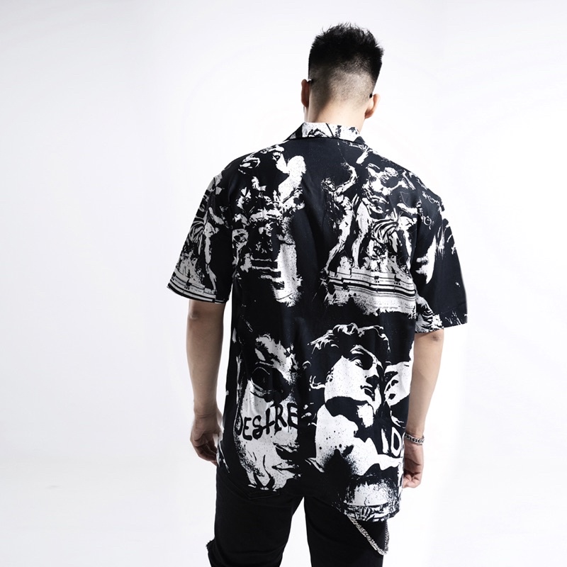 Áo sơmi cuban shirt , phom dáng oversize phù hợp cho cả nam và nữ với họa tiết trắng đen cực chất .