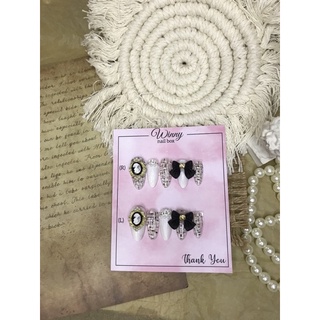 Nailbox móng up móng giả đen trắng cham thiên thần