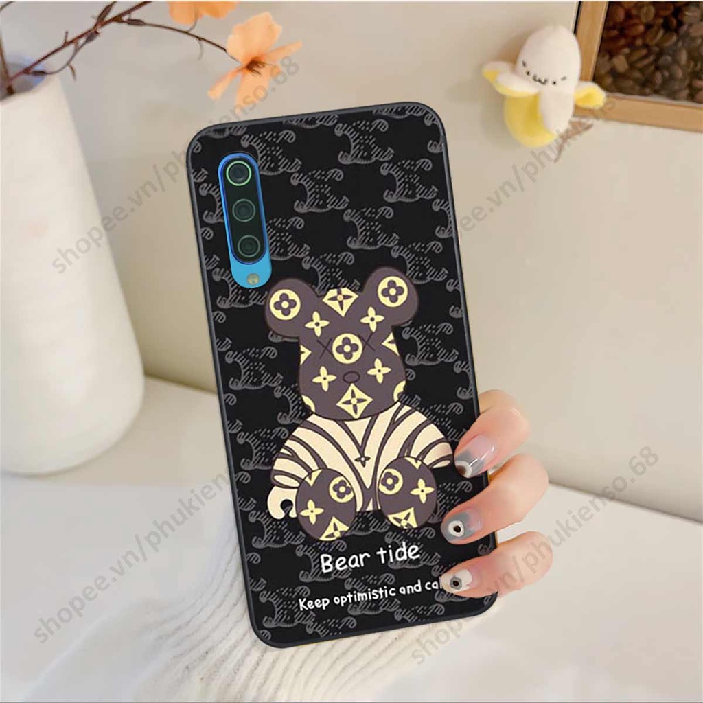 Ốp lưng điện thoại Xiaomi Mi 9 SE elegant, gấu be@rbrick cao cấp, vỏ ốp rẻ đẹp