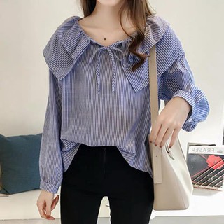 Áo sơmi cổ bèo tầng