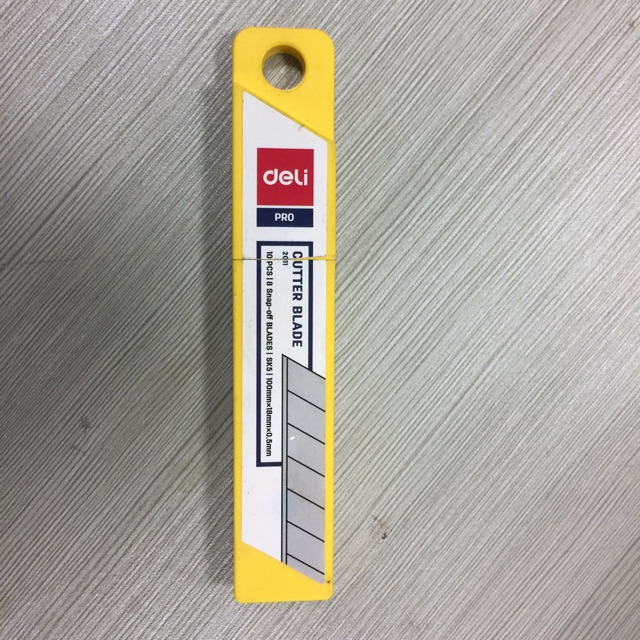 Hộp 10 lưỡi dao rọc giấy loại to (Used)