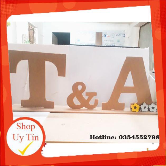 Chữ gỗ dán tường tên shop