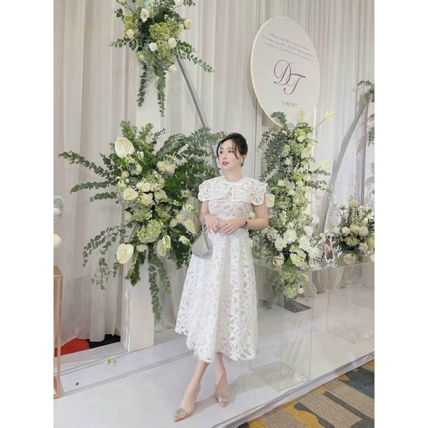 ĐẦM MIDI TRẮNG CỔ REN TO HOA NỔI GẮN NƠ