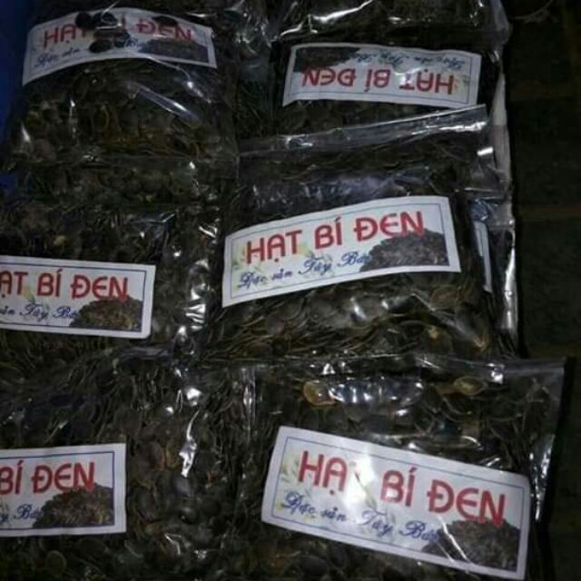 Hạt bí mèo đen