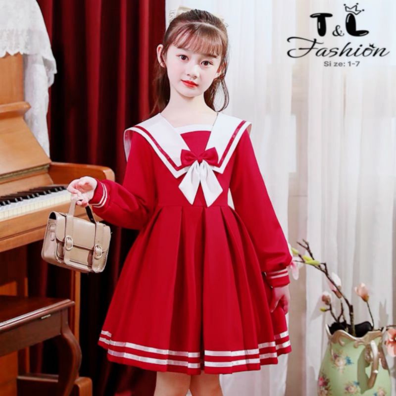 Váy nhung  cổ tiểu thư tay bồng cho bé gai