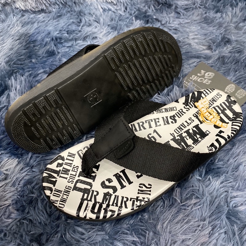 [HÌNH THẬT] Dép nam, dép xỏ ngón ❌FREESHIP❌ Dr.Martens Cao Cấp, Siêu Êm, Siêu Bền FULLBOX (Đế Trắng Chữ)