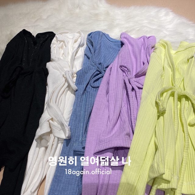 [Mã WASKT304 giảm 15% tối đa 30K đơn 99K] CROP CARDI KÈM TUBE MẶC TRONG | BigBuy360 - bigbuy360.vn