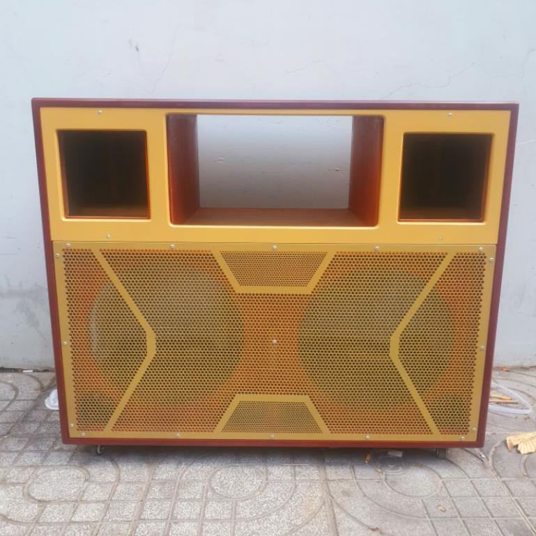 RE NHAT- Vỏ Thùng Loa Xài Main Cục Đẩy Theo Yêu Cầu HOT