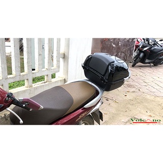 Thùng Đựng Đồ Gắn Đuôi Xe Máy TD06 Volcano